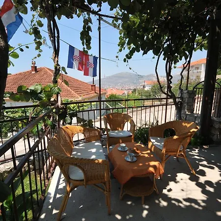 Miranda Apartment Trogir